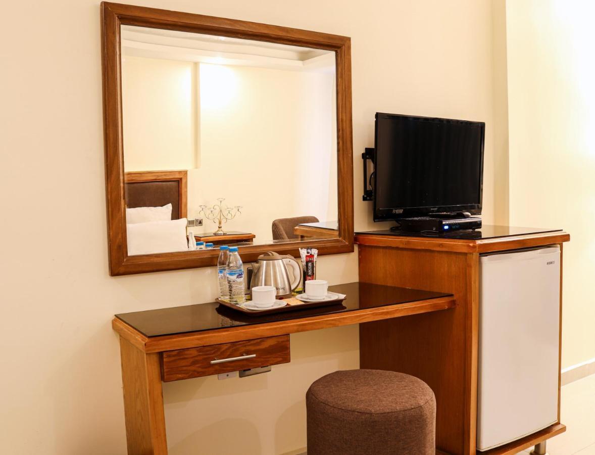 עקבה Al Raad Hotel מראה חיצוני תמונה