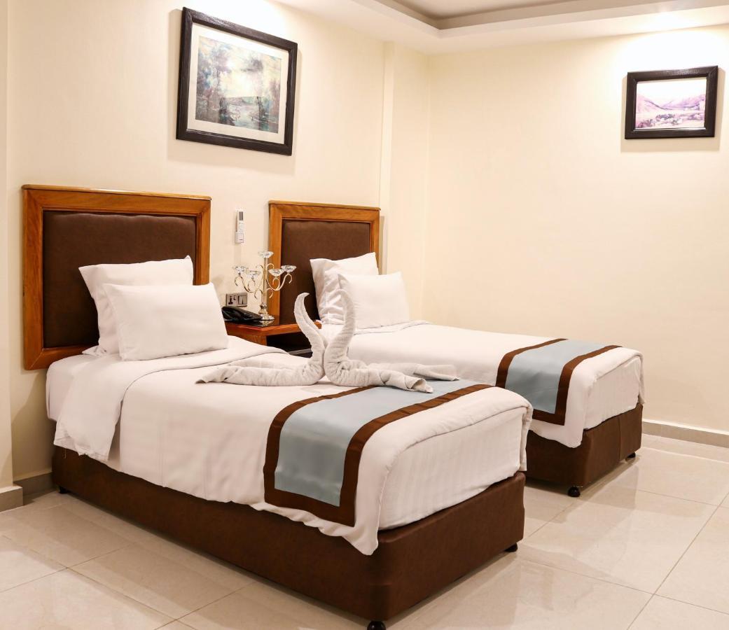 עקבה Al Raad Hotel מראה חיצוני תמונה