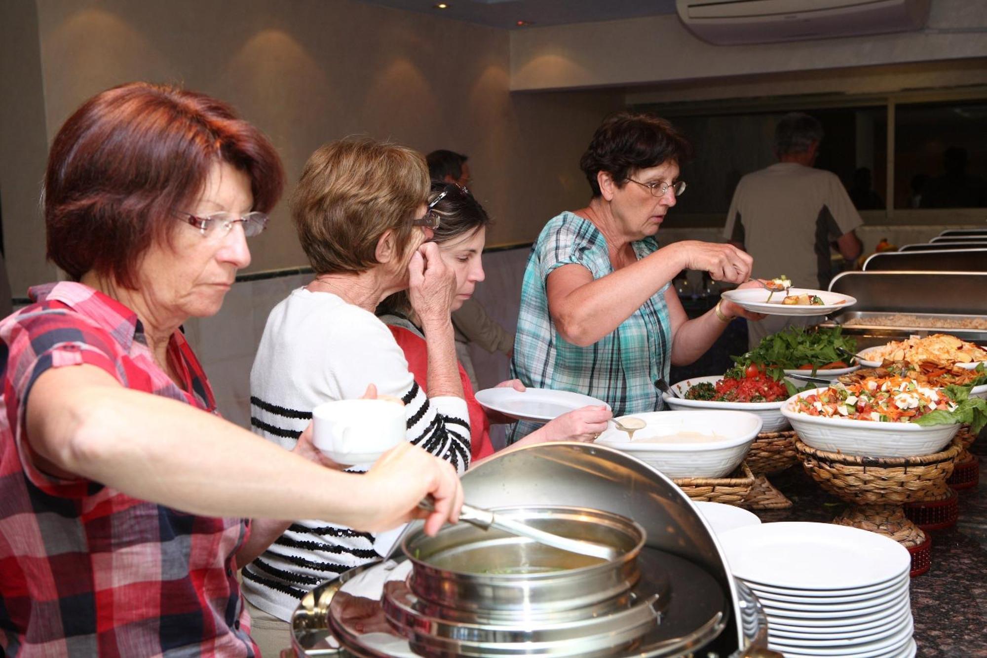 עקבה Al Raad Hotel מראה חיצוני תמונה