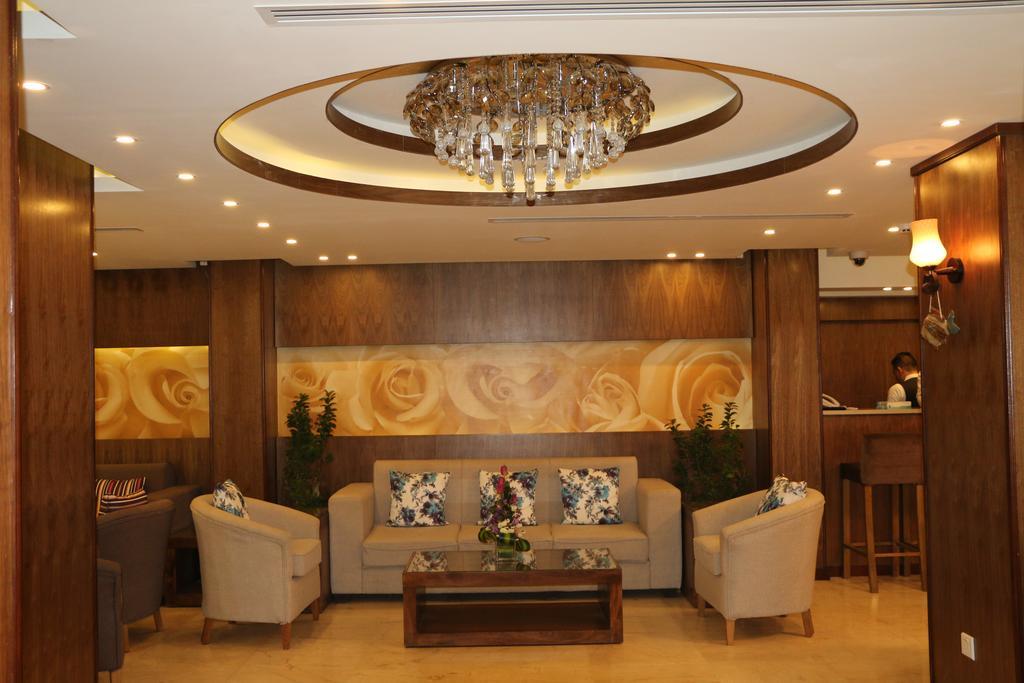 עקבה Al Raad Hotel מראה חיצוני תמונה