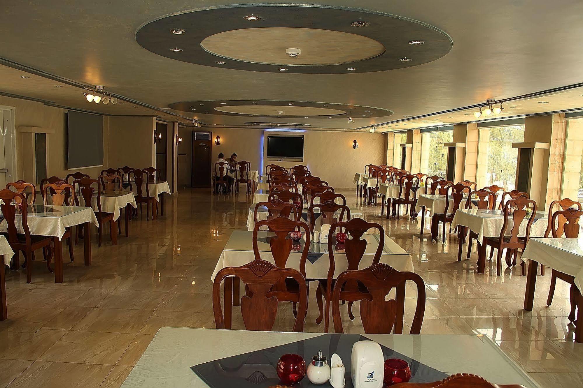 עקבה Al Raad Hotel מראה חיצוני תמונה